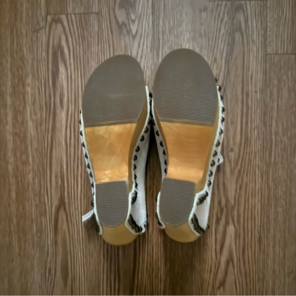 Dingo Women's Sand Studded Mules - Picture 3 of 5